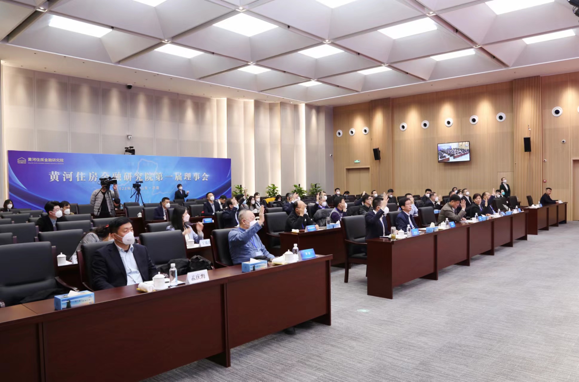 /home/jnak/桌面/最终稿/317010813.jpg317010813