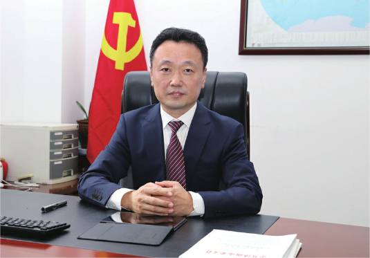 市审计局党组书记、局长丁林桥给您拜年